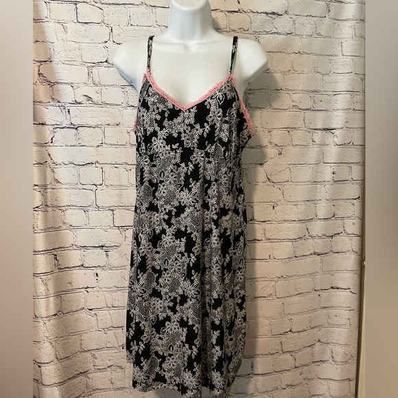 Rene Rofe sleepwear  - size XL - Picture 1 of 7